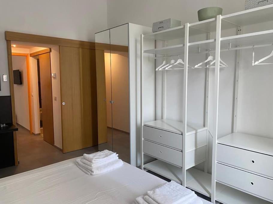 Just Like Home In Bocconi Milano Esterno foto